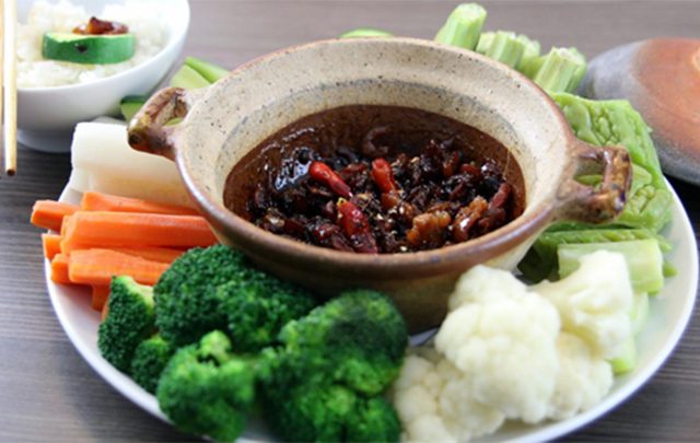 Cách làm nước mắm kho quẹt ngon đến mức “vét nồi”