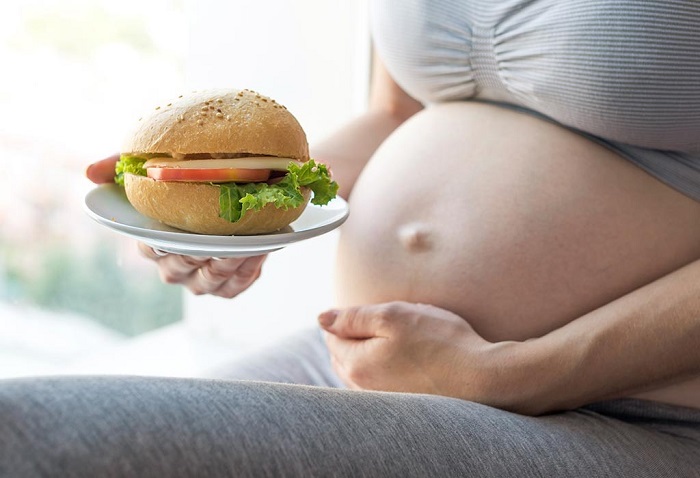 ăn mặn khi mang thai