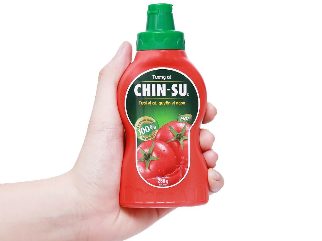 Tương cà CHIN-SU được đóng chai chắc chắn